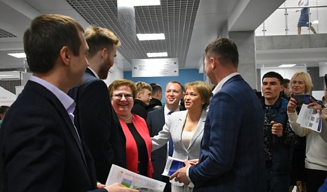 Ярмарка объединила работодателей и соискателей