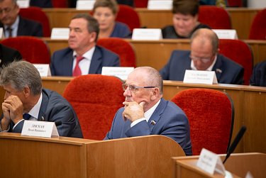 Вопросы парламентской сессии