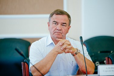 Депутаты обсудили вопросы сбыта сельхозпродукции