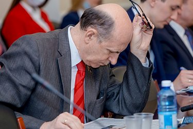 Вокруг Земли за 108 минут
