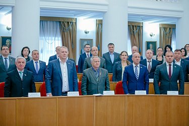 На заседании Законодательного Собрания