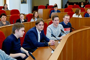 Экскурсии в Законодательном Собрании: история и современность