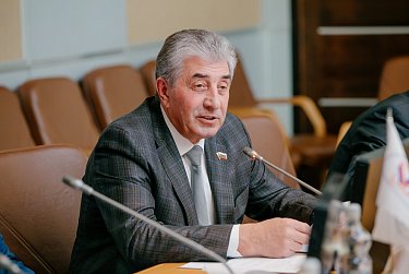 К 25-летию Конституции РФ