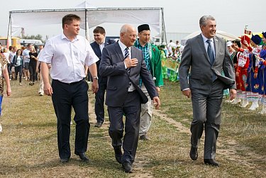 Сабантуй собирает друзей