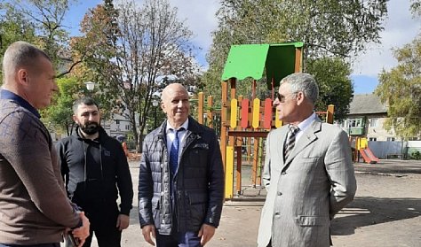 В Бугуруслане благоустраивают общественные пространства