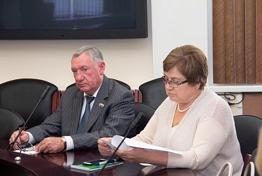 В центре внимания – подготовка к парламентской сессии