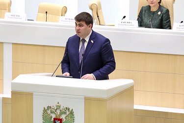 В Палате молодых законодателей – о государственной молодежной политике  