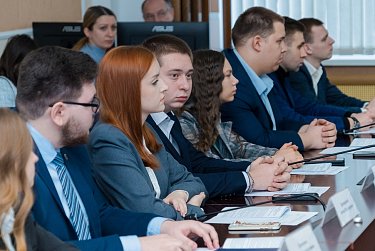 Молодежный парламент нового созыва приступил к работе