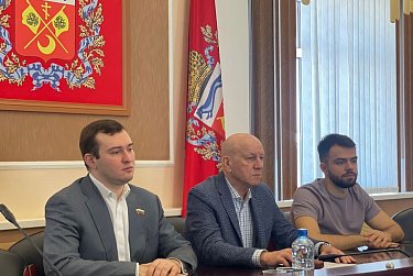 Госдума переформатирует молодежный парламент