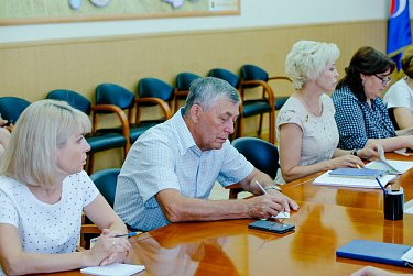 Профильные комитеты – о работе над проектами законов