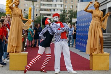 Восток и Запад, классика и авангард встретились в Оренбурге