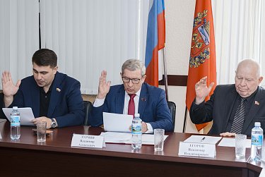 Без сопровождения полиции