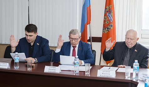 Без сопровождения полиции