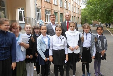 Сергей Романенко: «Стихи на асфальте – призыв открыть книгу»