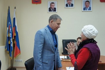 Александр Трубников вопросы заявителей взял под свой контроль
