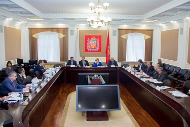 Александр Жарков провел заседание комитета по АПК