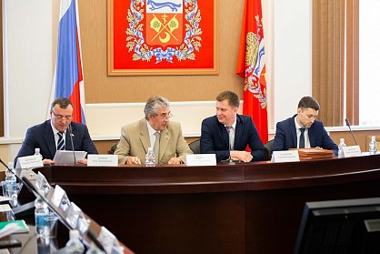 Рассмотрены инициативы Молодежного парламента