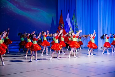 «И я ваши возьму имена, чтоб назвать ими дочку и сына…»