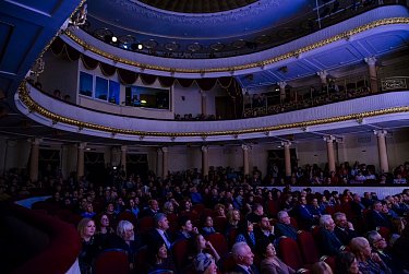 На вершине театрального искусства