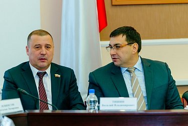 Решение профильного комитета – принять бюджет Оренбуржья во втором чтении