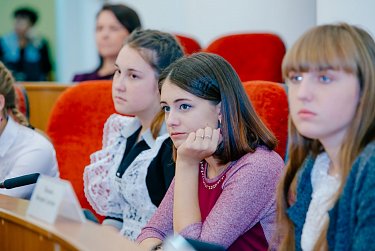 Награды – авторам молодежных проектов 