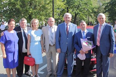 Заслуженная награда педагогам