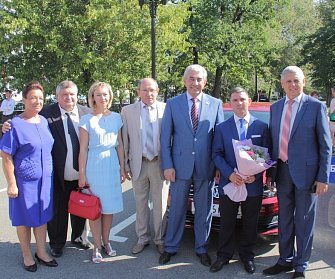 Заслуженная награда педагогам