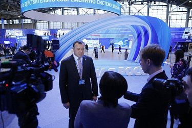 Парламентарии Оренбуржья работают в Москве