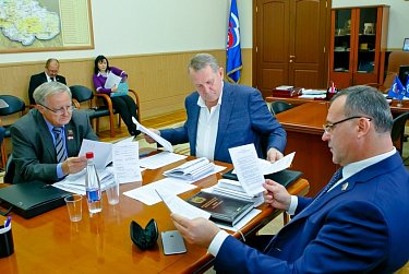 Александр Куниловский: «Принципиальная позиция нашего комитета – вопросы «муниципального блока» обсуждать с участием органов местного самоуправления»