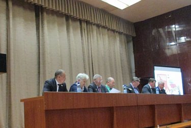 Депутат Василий Тишин встретился с ветеранами