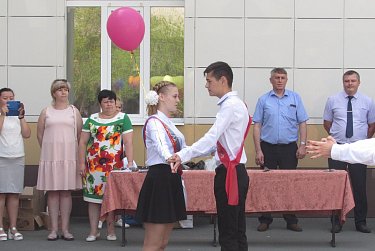 Владимир Шевченко посетил орский Детский дом