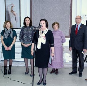 Оренбургский пуховый платок – визитная карточка нашего края