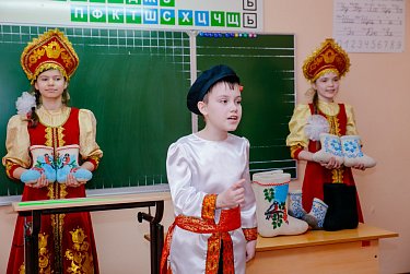 Депутаты оценили работы юных исследователей