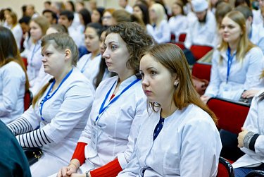 Олег Димов: «Отечественная медицина всегда была сильна учеными и научными школами»