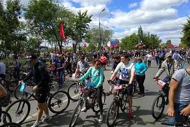 День 1000 велосипедистов прошел в Оренбурге 