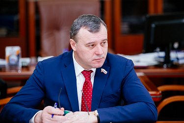 В центре внимания – вопросы законотворчества