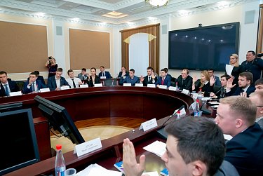 Молодежный парламент приступил к работе