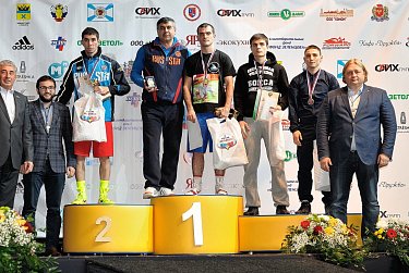 Золото Чемпионата России - у оренбургского боксера!