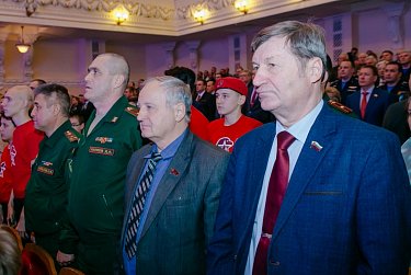 Будущие поколения должны знать правдивые уроки истории
