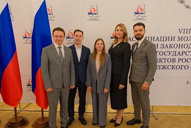Узаконить понятие «студенческая семья», создавать молодежные пространства 
