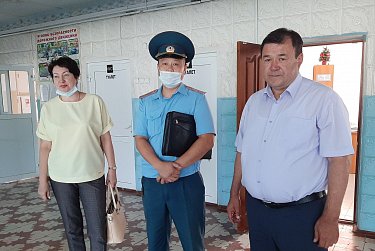 Идет приемка школ 