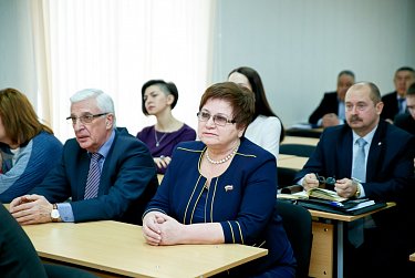 Депутаты провели День информации в Беляевском районе