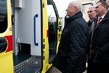 Примчатся по первому зову