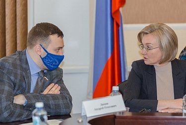 Ремонт школ с повестки не снимается