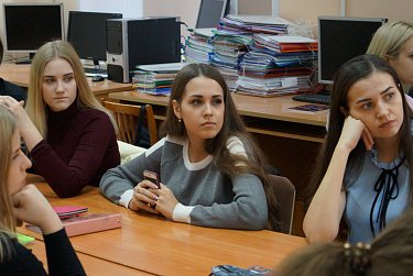 Студенты ОГУ узнали как стать депутатом