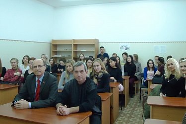 Сергей Романенко встретился со студентами