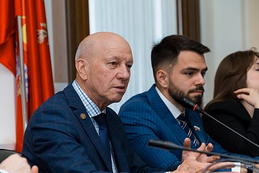 Запустить проект «Я патриот» и провести турнир по мини-футболу