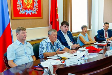 В поддержку социально ориентированных НКО