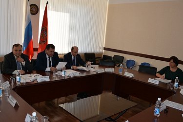 Комитет по законности и правопорядку рассмотрел параметры бюджета