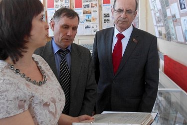 Депутаты фракции КПРФ работали в Пономаревском районе